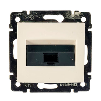 Информационная розетка Legrand Valene RJ45 UTP 5 кат 1 выход б/з белая - Электрика, НВА - Выключатели и розетки - Розетки - . Магазин оборудования для автономного и резервного электропитания Ekosolar.ru в Истре